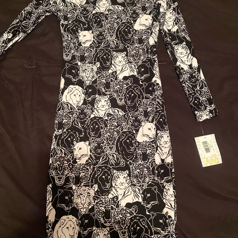 Lularoe XXS Black & White Tiger Julia Dress NWT